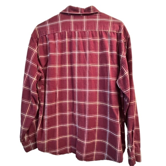 Woolrich vintage Burgundy women's button down plaid shirt size 12 - Picture 2 of 13